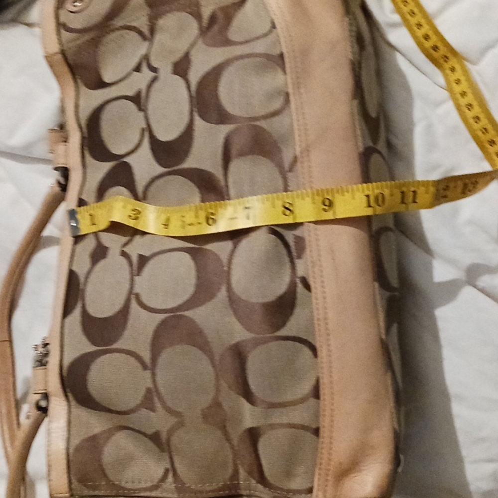 Signature C handbag coach - Picture 10 of 11